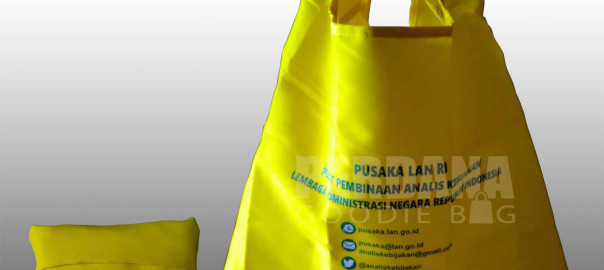 Goodie Bags Lipat Bahan Taslan