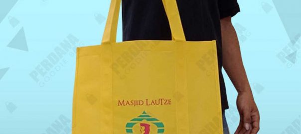 souvenir tas untuk yayasan bahan spunbond kuning lautze by Perdana id3481