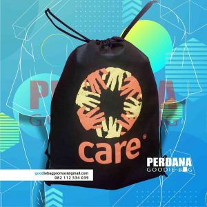 Dengan menggunakan goodie bag dapat memberikan kesan sendiri id6051P