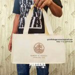 Tas Souvenir Bahan Spunbond Desain Sablon